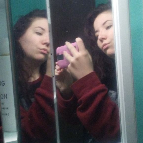 Meet your Posher, Arial - Picture 1 of 1